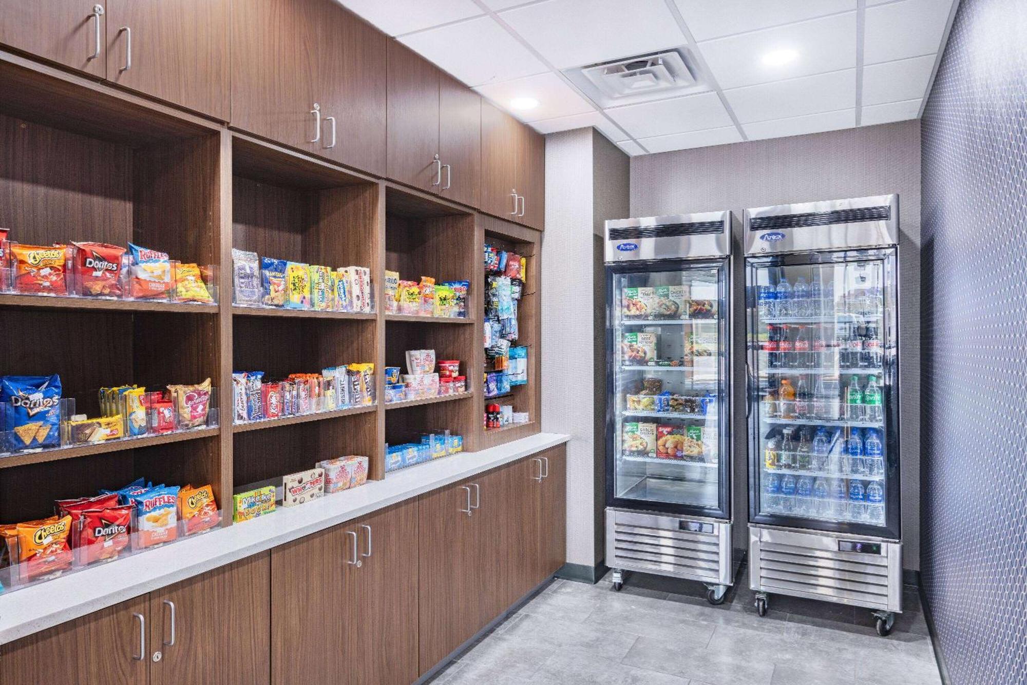 Hawthorn Extended Stay By Wyndham Wichita Airport Buitenkant foto