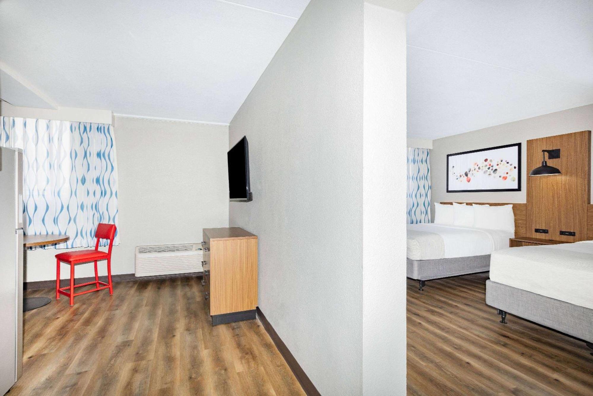 Hawthorn Extended Stay By Wyndham Wichita Airport Buitenkant foto