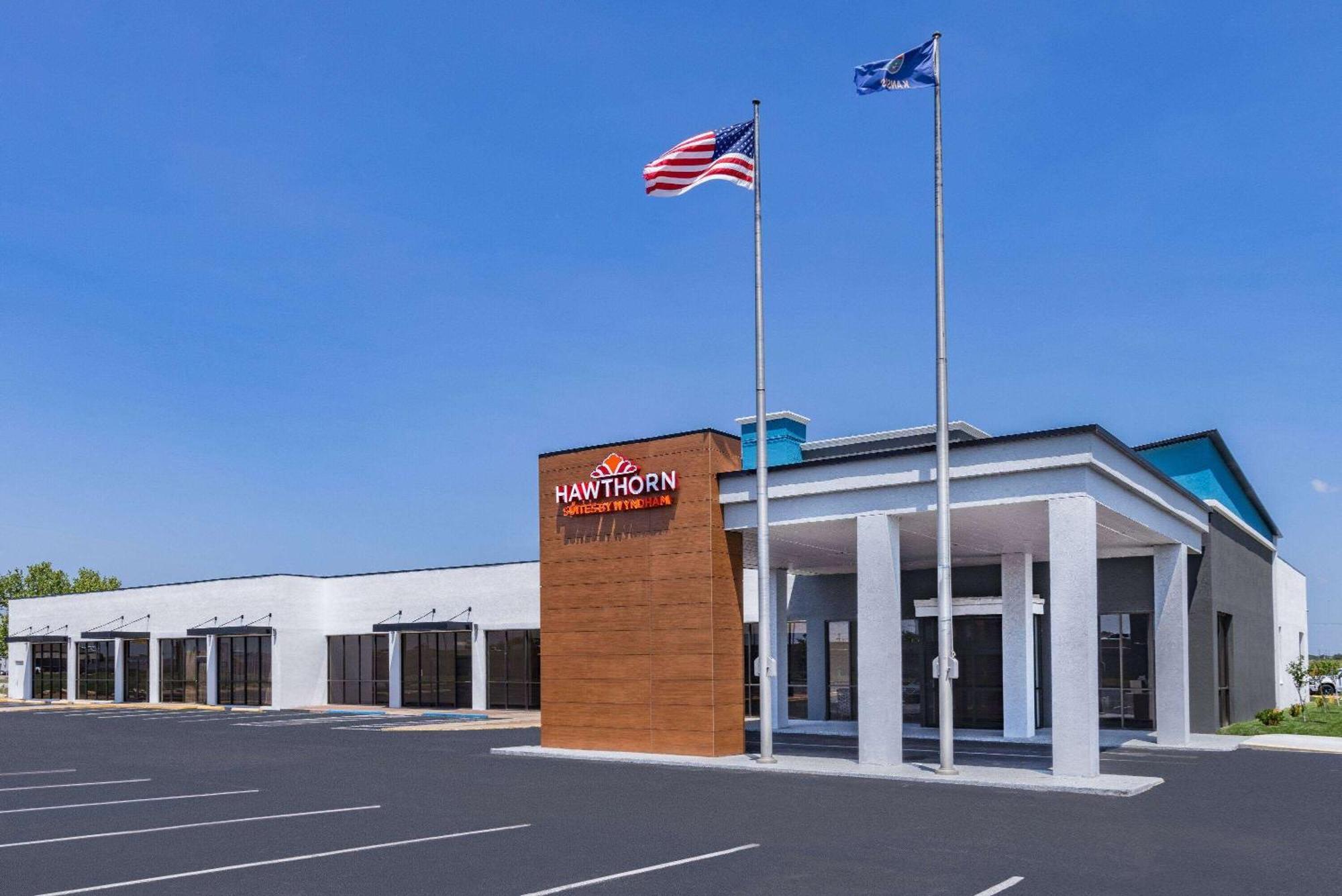 Hawthorn Extended Stay By Wyndham Wichita Airport Buitenkant foto