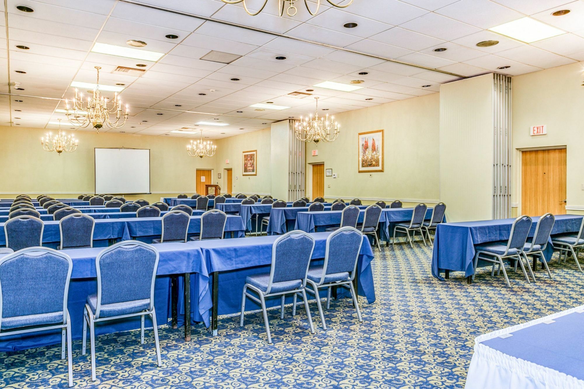 Hawthorn Extended Stay By Wyndham Wichita Airport Buitenkant foto