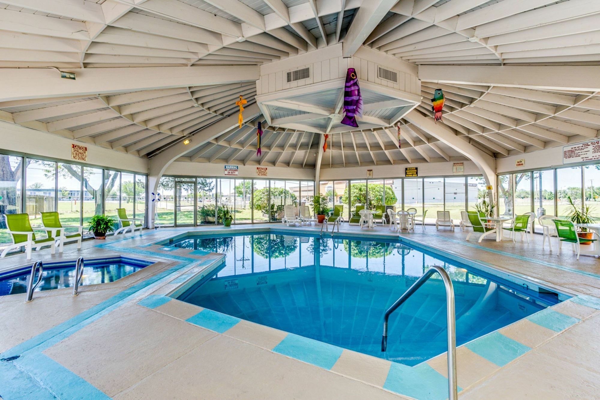 Hawthorn Extended Stay By Wyndham Wichita Airport Buitenkant foto
