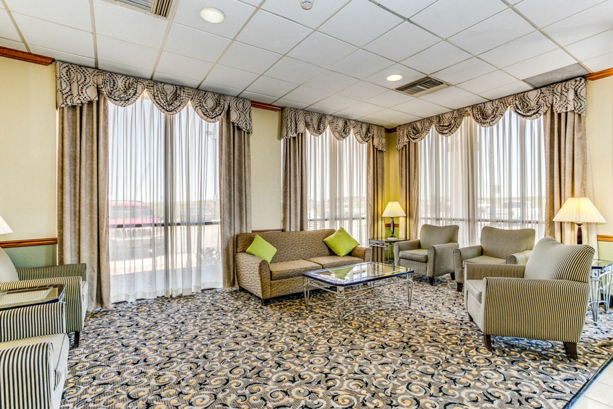 Hawthorn Extended Stay By Wyndham Wichita Airport Buitenkant foto